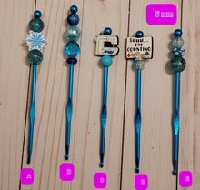 Load image into Gallery viewer, Crochet Beaded Hooks